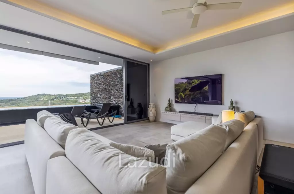 Large Seaview Apartment With Private Pool