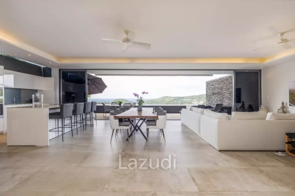 Large Seaview Apartment With Private Pool