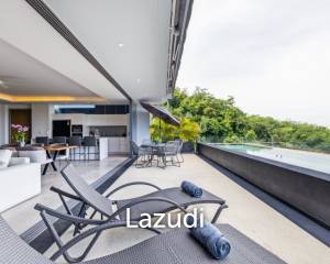 Large Seaview Apartment With Private Pool