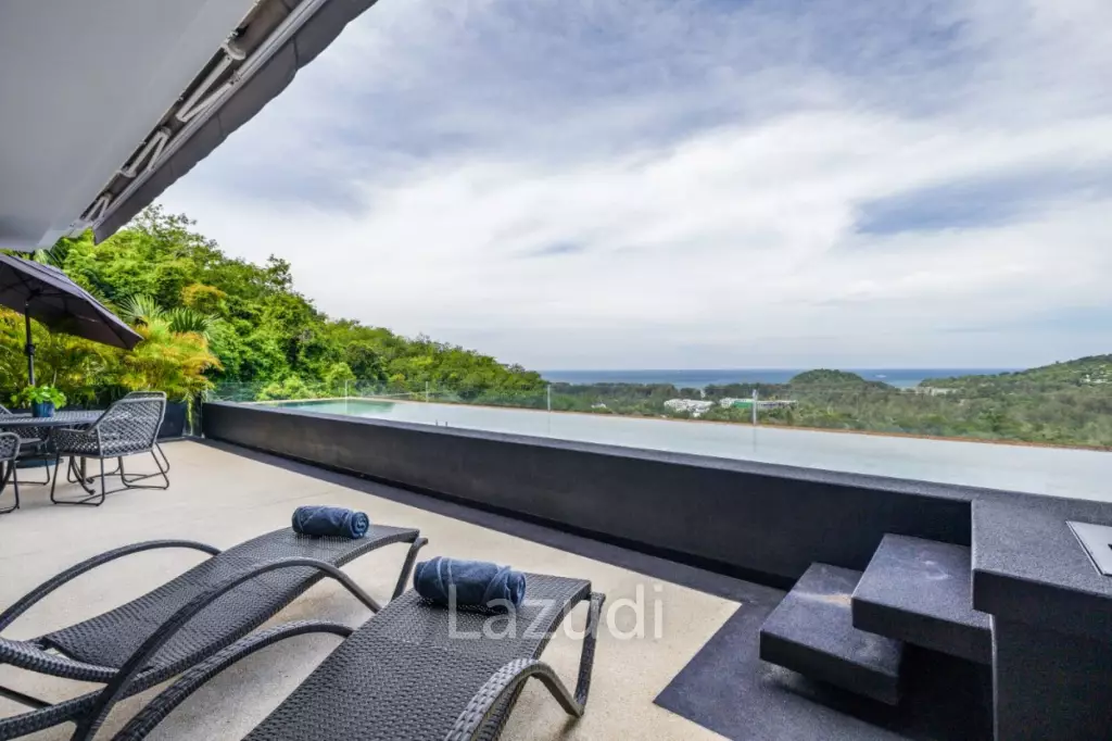 Large Seaview Apartment With Private Pool