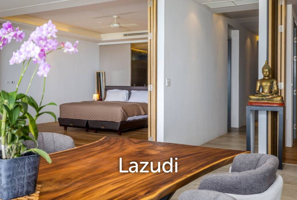 Large Seaview Apartment With Private Pool