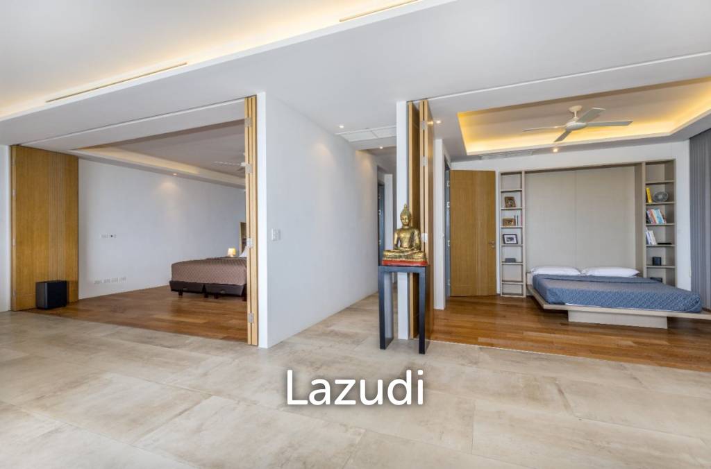 Large Seaview Apartment With Private Pool
