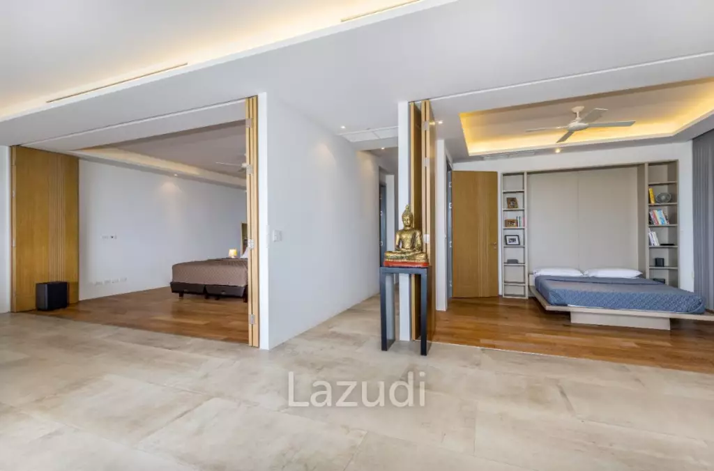 Large Seaview Apartment With Private Pool