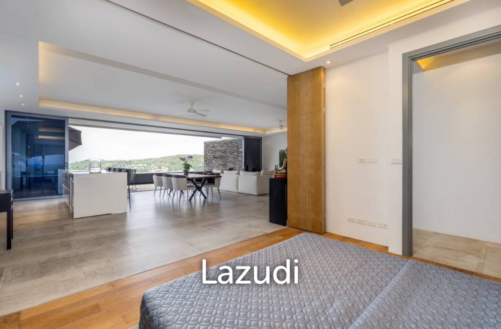 Large Seaview Apartment With Private Pool