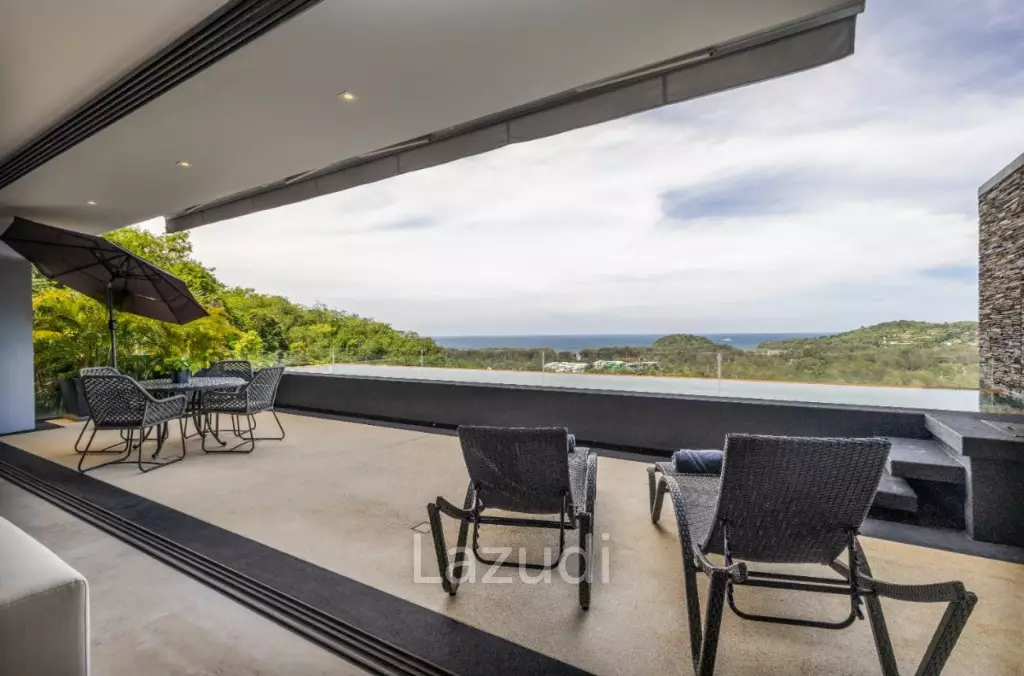 Large Seaview Apartment With Private Pool