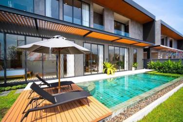 Brand New 3 Bedroom Pool Villa In Chalong