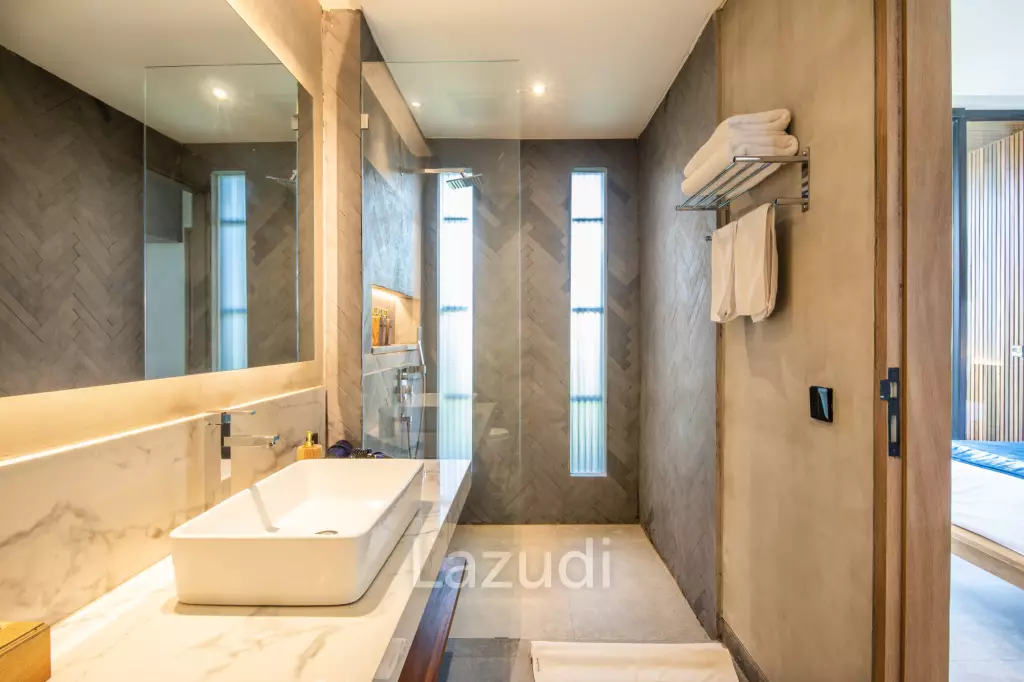 Perfect 4-Bedroom villa 200m from the beach
