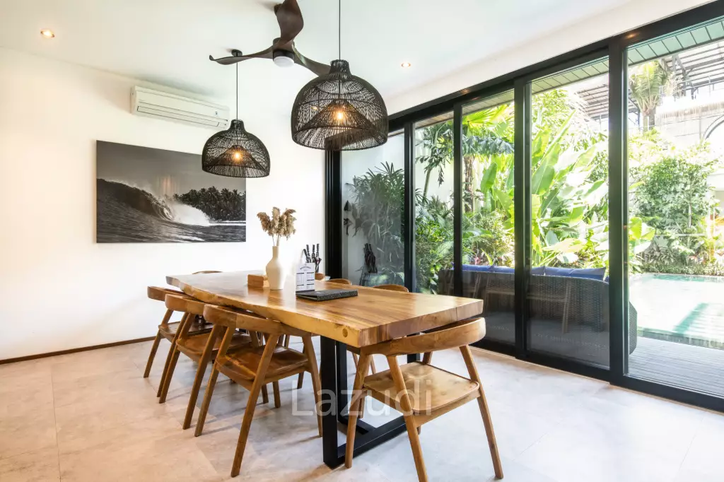 Perfect 4-Bedroom villa 200m from the beach