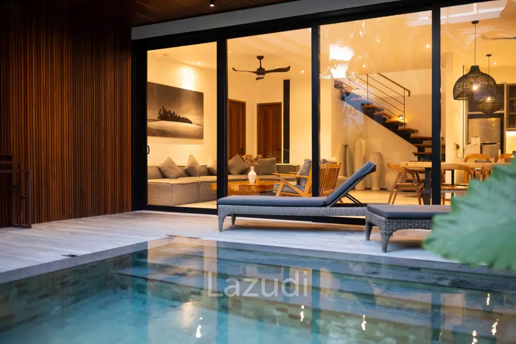 Stunning 5-Bedroom masterpiece 200m from the beach