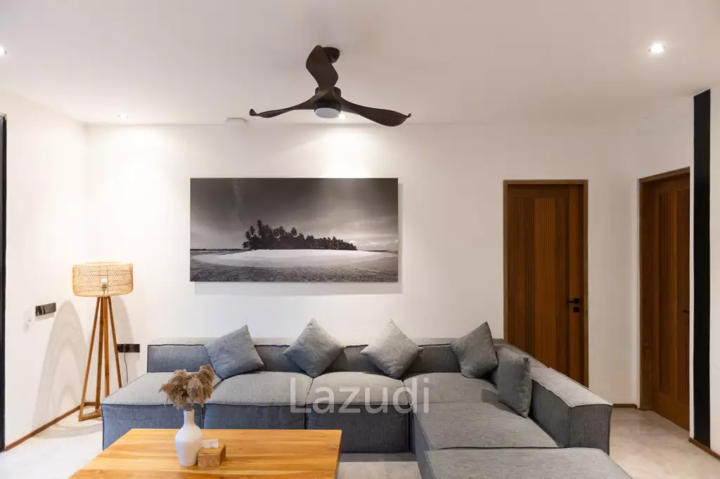 Stunning 5-Bedroom masterpiece 200m from the beach