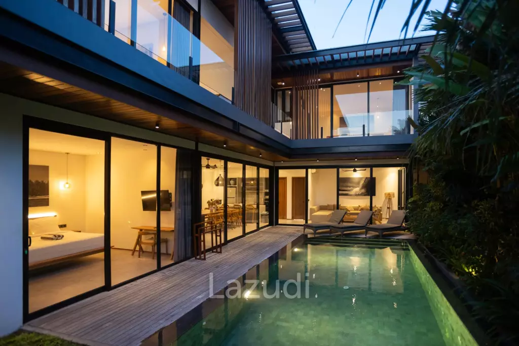 Stunning 5-Bedroom masterpiece 200m from the beach