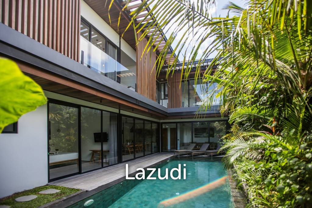 Stunning 5-Bedroom masterpiece 200m from the beach