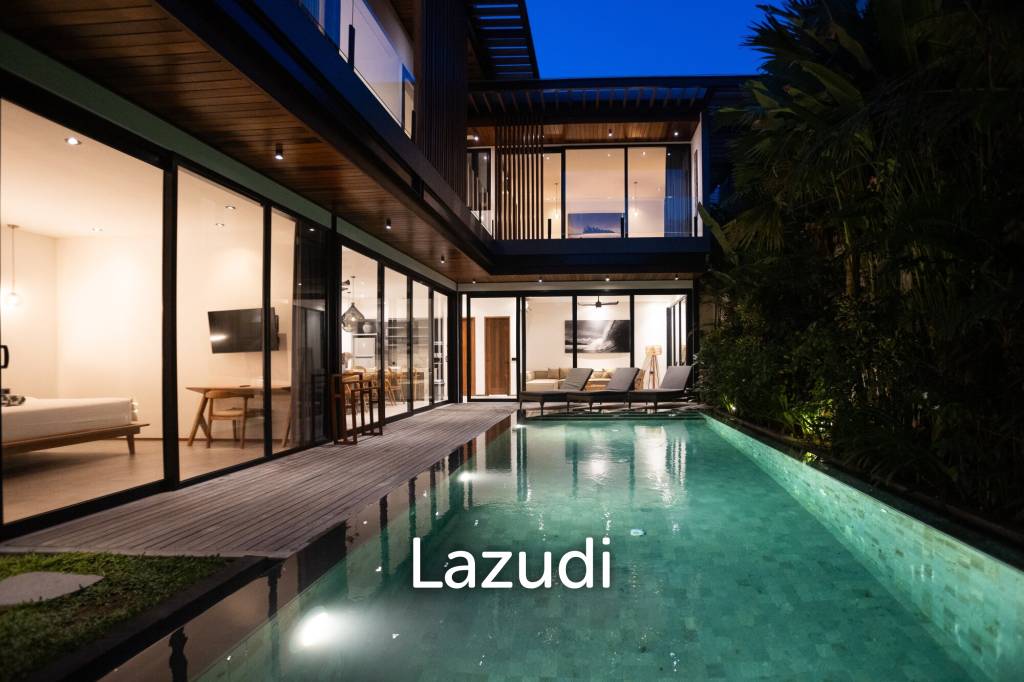Stunning 5-Bedroom masterpiece 200m from the beach