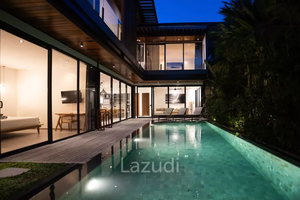 Stunning 5-Bedroom masterpiece 200m from the beach