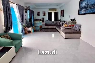 4 Bedrooms 6 Bathrooms Bang Saray House