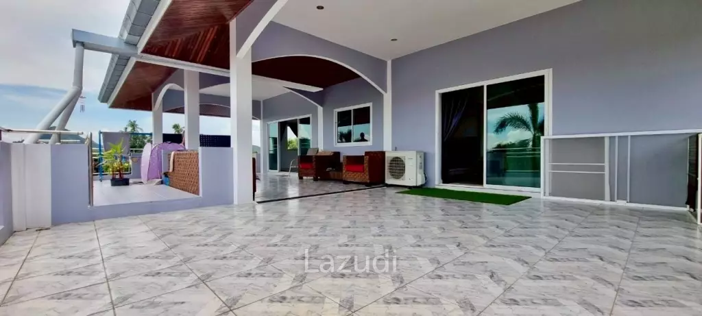 4 Bedrooms 6 Bathrooms Bang Saray House