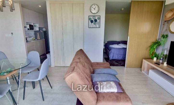 2 Beds 2 Baths 55 SQ.M. Veranda Residence Pattaya