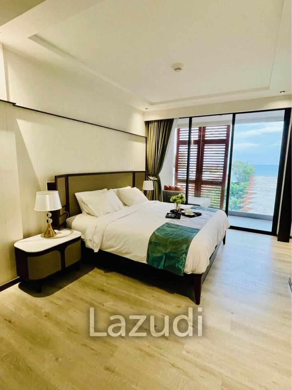 INTERCONTINENTAL RESIDENCE : Luxury 1 Bed Seaview