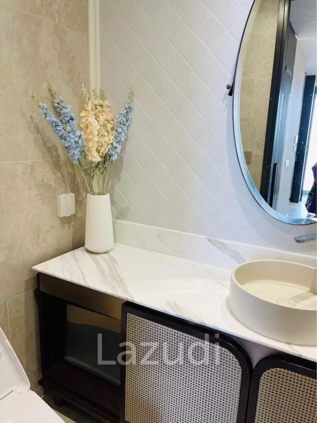 INTERCONTINENTAL RESIDENCE : Luxury 1 Bed Seaview