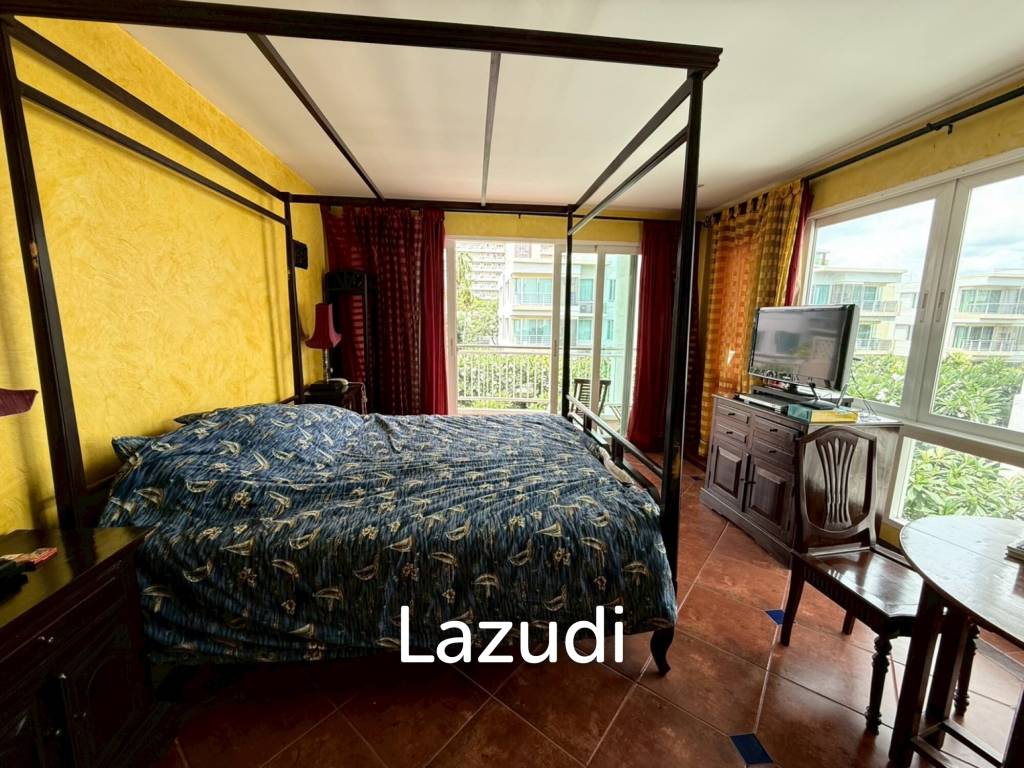Baan Saechuan - Stuido with a lot of facilities.