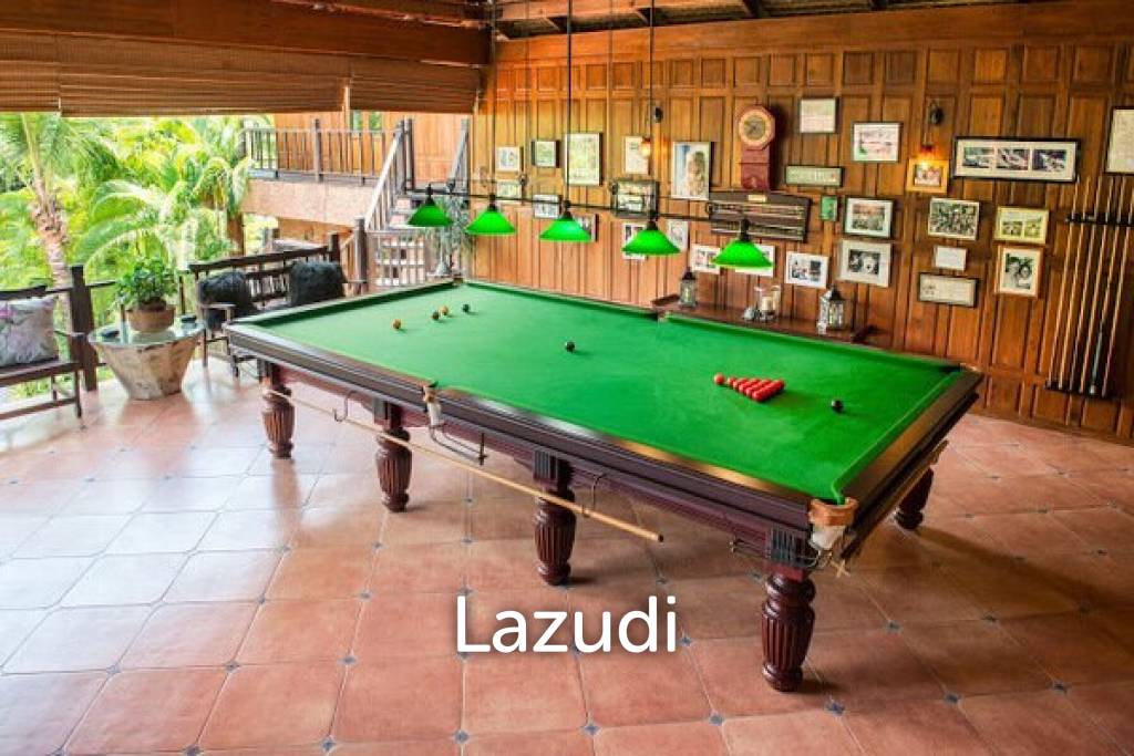 1,600 Sqm 6 Bed 6 Bath Villa For Sale