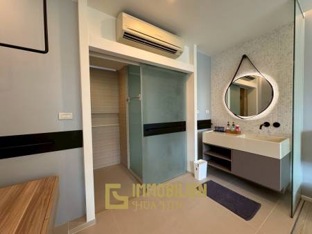 คอนโด 2 ห้องนอนวิวสระว่ายน้ำที่ Wan Vayla ติดทะเลใน เขาเต่า หัวหิน