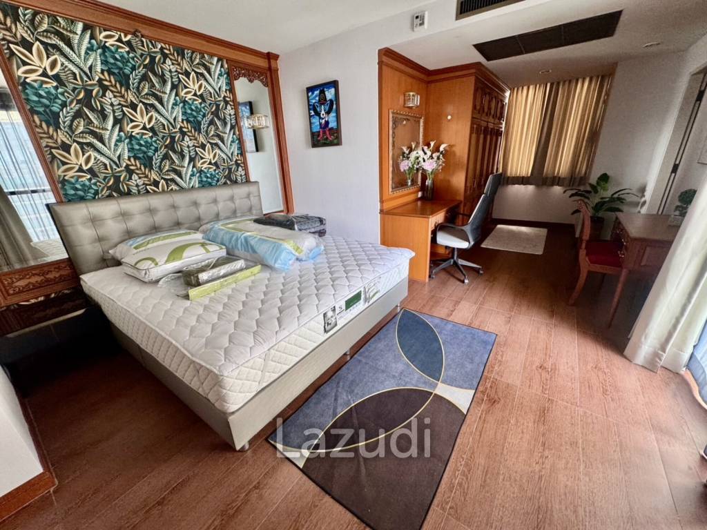 2 bed 2 bath 168 SQ.M. at  Las Colinas for sale