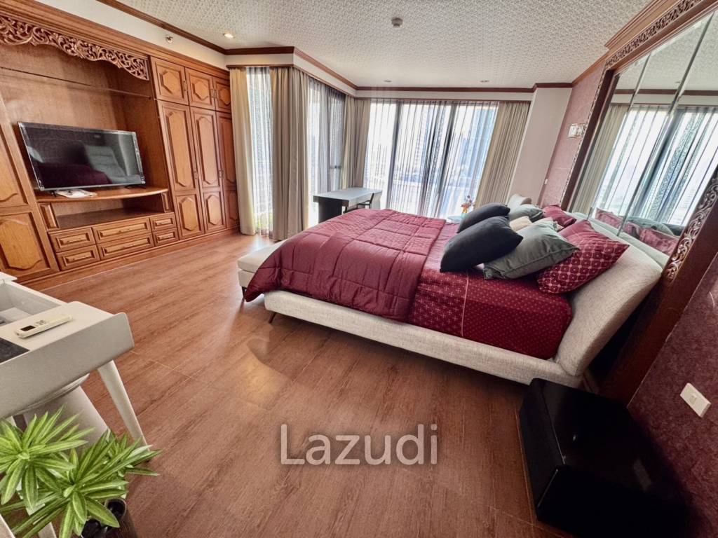 2 bed 2 bath 168 SQ.M. at  Las Colinas for sale