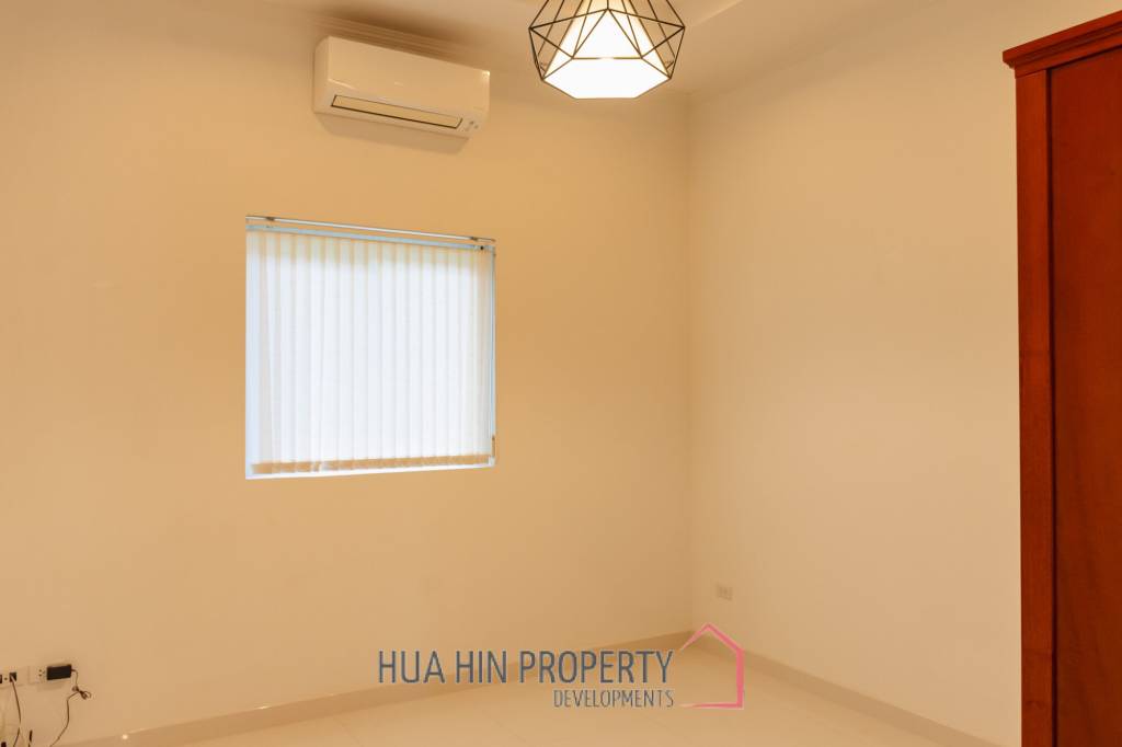 Beautiful 3 bed pool villa in perfect condition