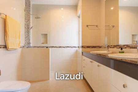 Beautiful 3 bed pool villa in perfect condition