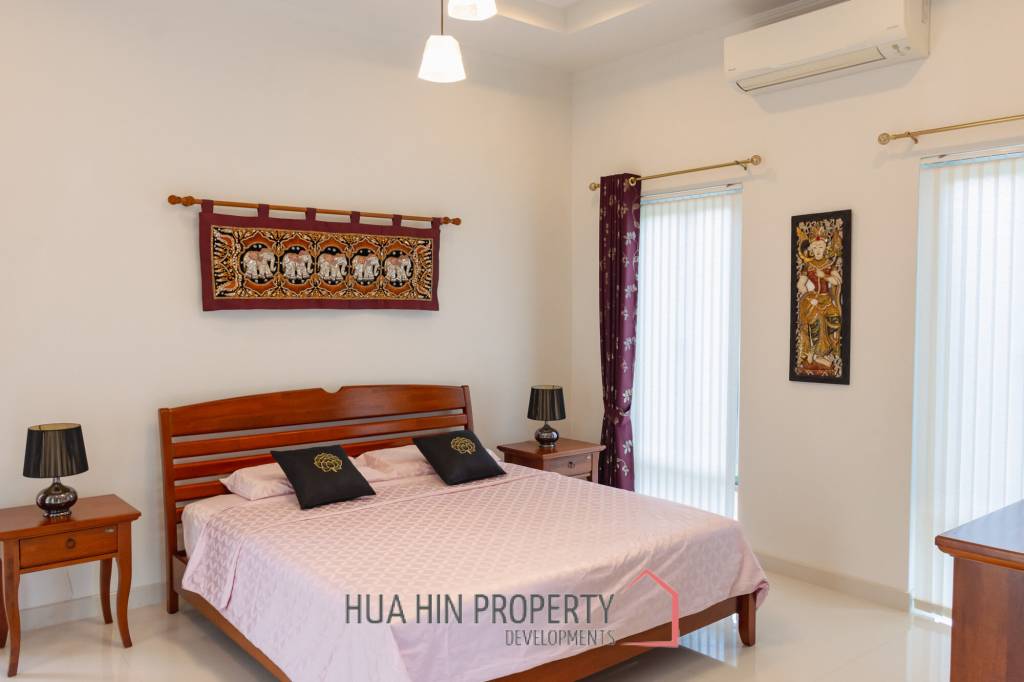 Beautiful 3 bed pool villa in perfect condition