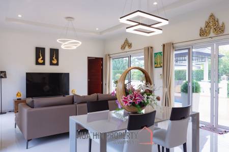 Beautiful 3 bed pool villa in perfect condition