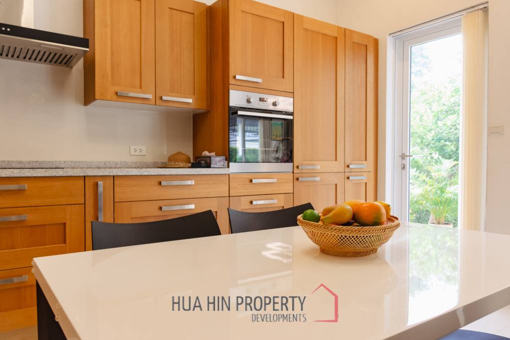 Beautiful 3 bed pool villa in perfect condition