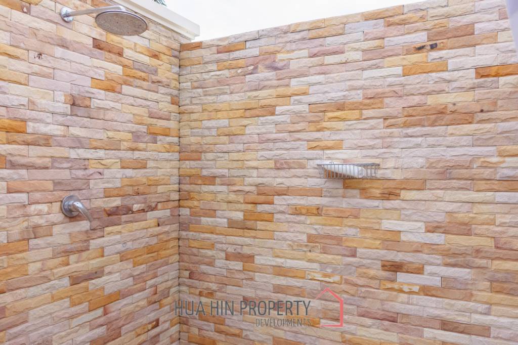 Beautiful 3 bed pool villa in perfect condition