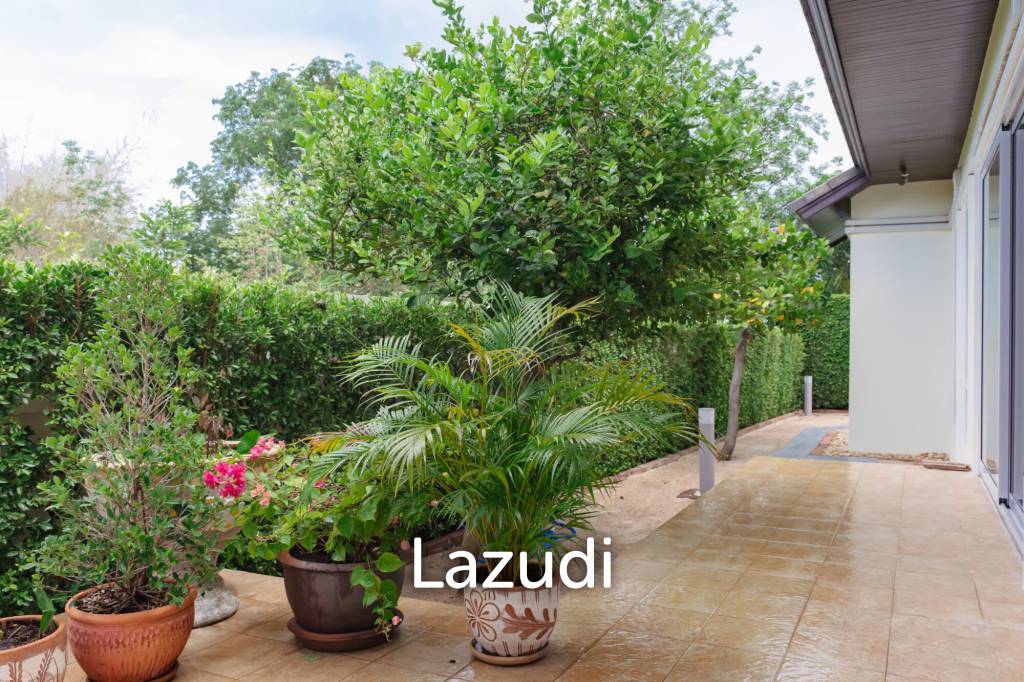 Beautiful 3 bed pool villa in perfect condition