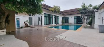 4 Bedrooms 5 Bathrooms 296 SQ.M. Baan Anda