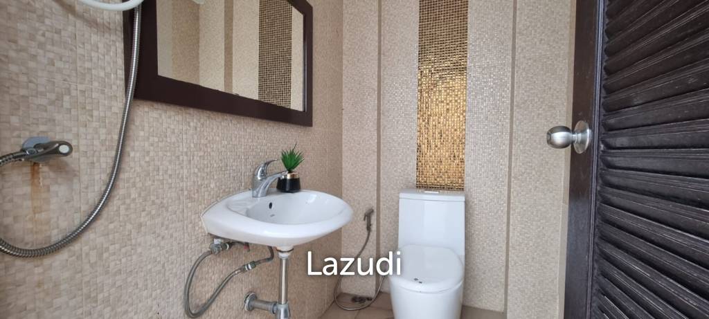 4 Bedrooms 5 Bathrooms 296 SQ.M. Baan Anda