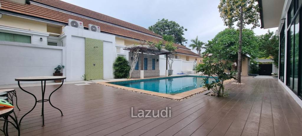 4 Bedrooms 5 Bathrooms 296 SQ.M. Baan Anda