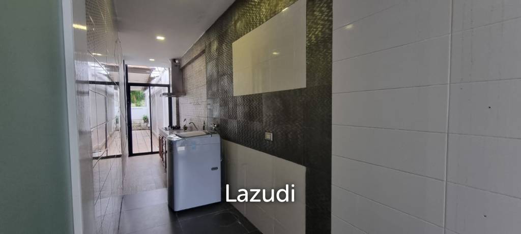 4 Bedrooms 5 Bathrooms 296 SQ.M. Baan Anda