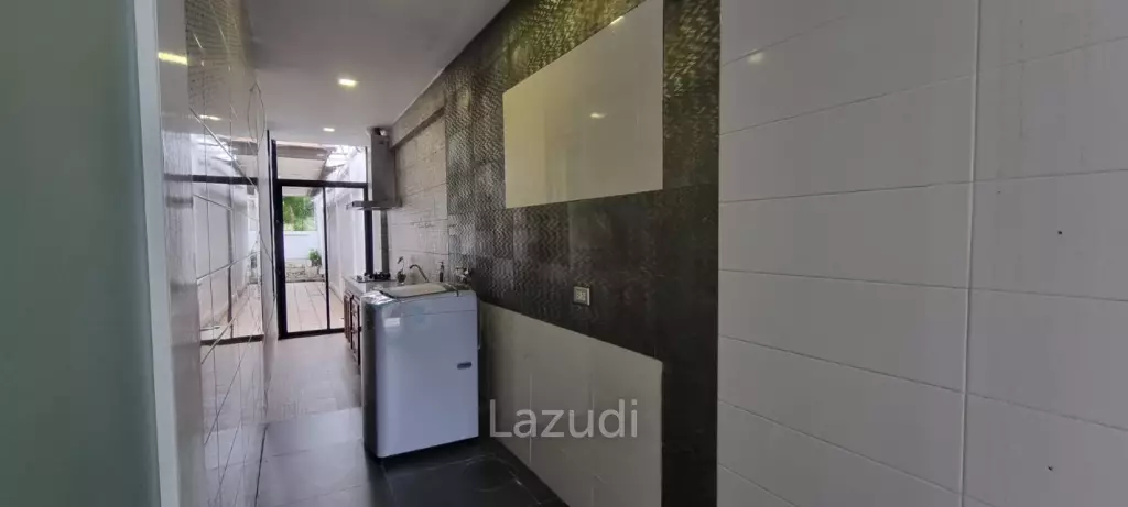 4 Bedrooms 5 Bathrooms 296 SQ.M. Baan Anda