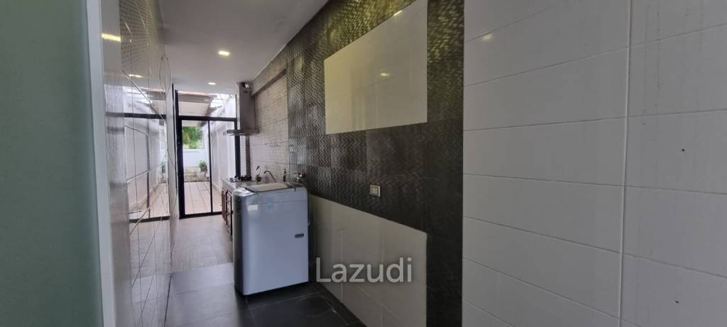 4 Bedrooms 5 Bathrooms 296 SQ.M. Baan Anda