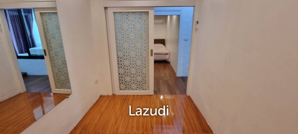 4 Bedrooms 5 Bathrooms 296 SQ.M. Baan Anda