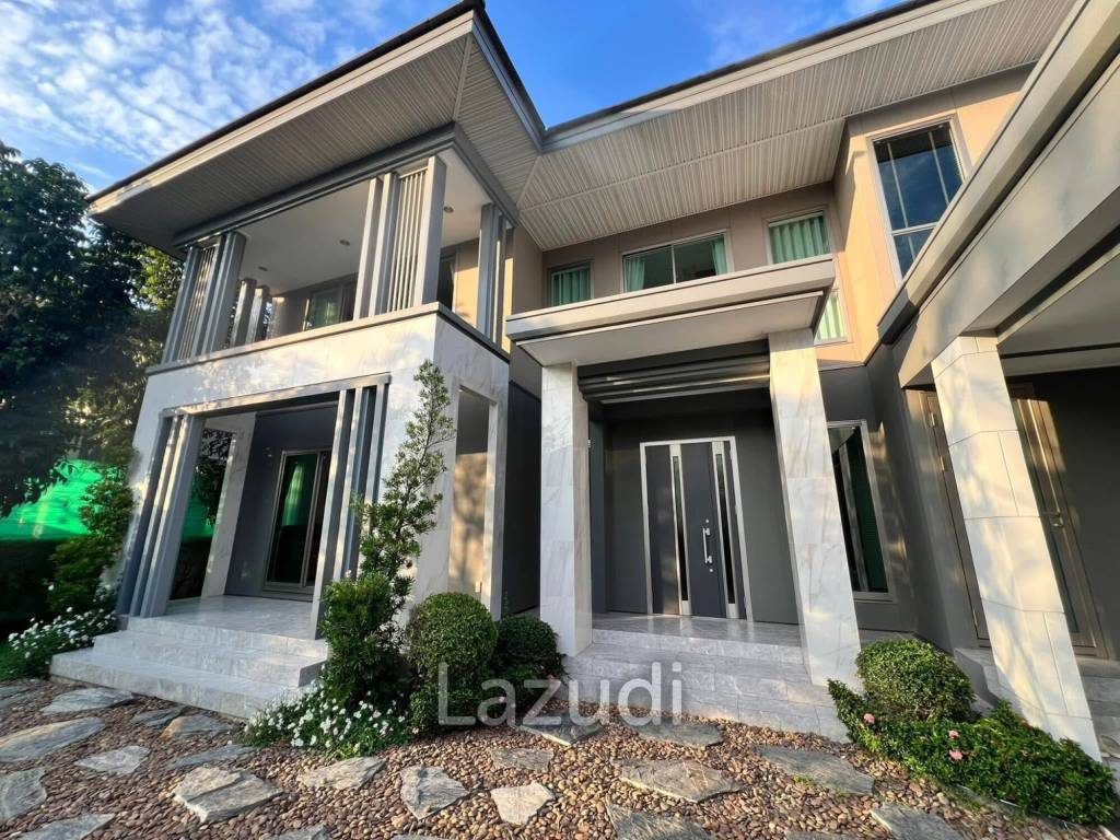 4bed 5bath house for rent at Perfect Masterpiece