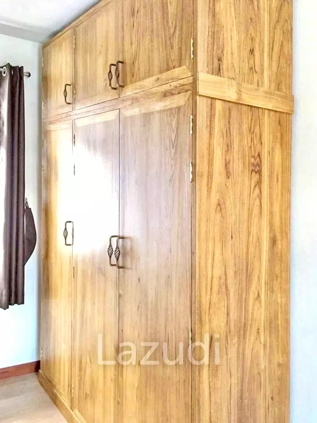 3 Bed 3 Bath 36 Sq.w Aura Ramkamhaeng 94