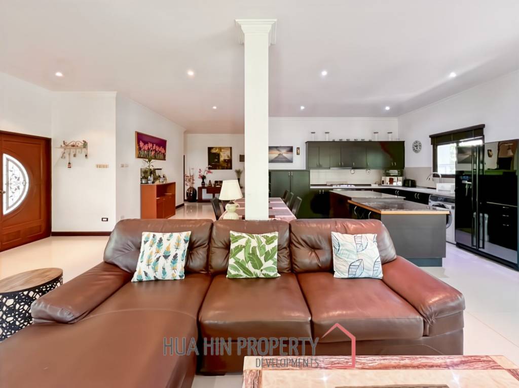 For Sale: Exclusive 5-Bed Garden Estate Featuring Private Pool in The Heights II, Khao Tao