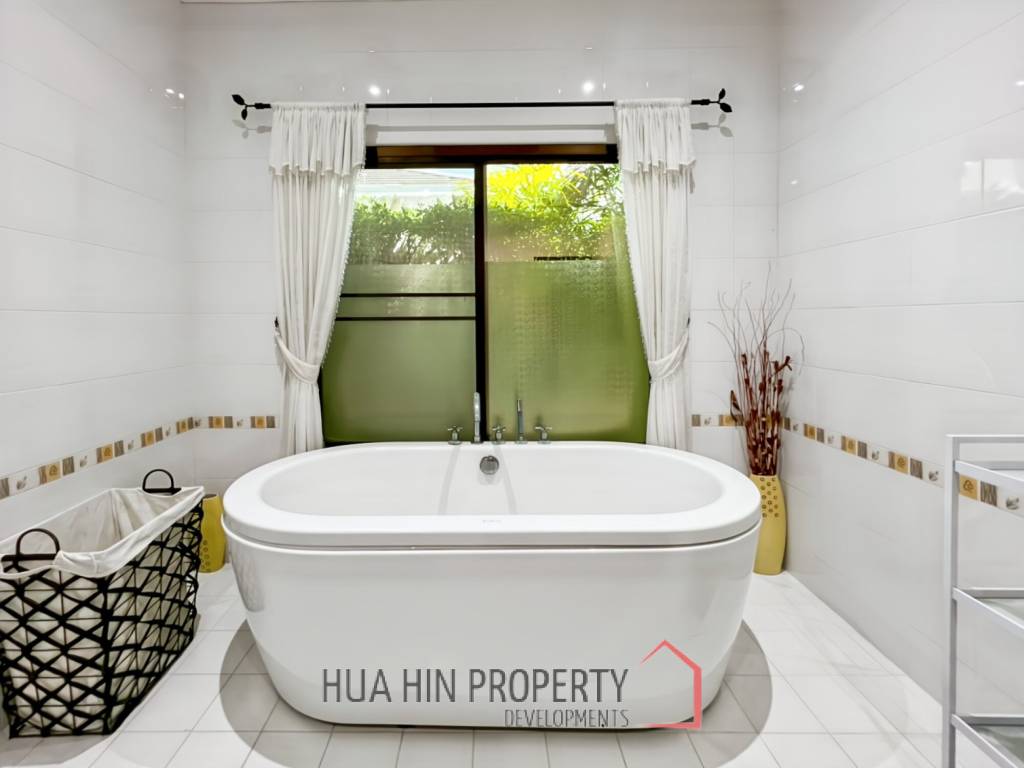 For Sale: Exclusive 5-Bed Garden Estate Featuring Private Pool in The Heights II, Khao Tao
