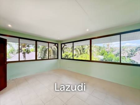 For Sale: Exclusive 5-Bed Garden Estate Featuring Private Pool in The Heights II, Khao Tao