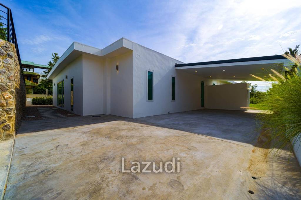 Luxurious 4-Bed Villa on 1,250 sqm Land in Palm Hills Golf Club, Hua Hin