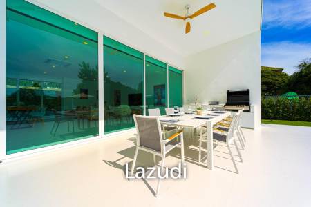 Luxurious 4-Bed Villa on 1,250 sqm Land in Palm Hills Golf Club, Hua Hin