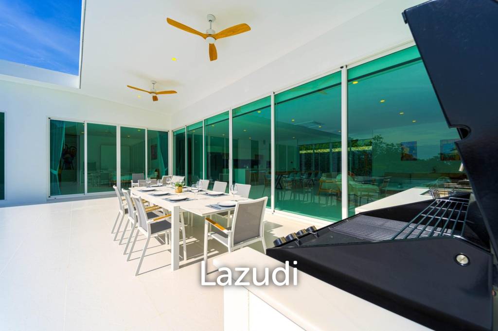 Luxurious 4-Bed Villa on 1,250 sqm Land in Palm Hills Golf Club, Hua Hin